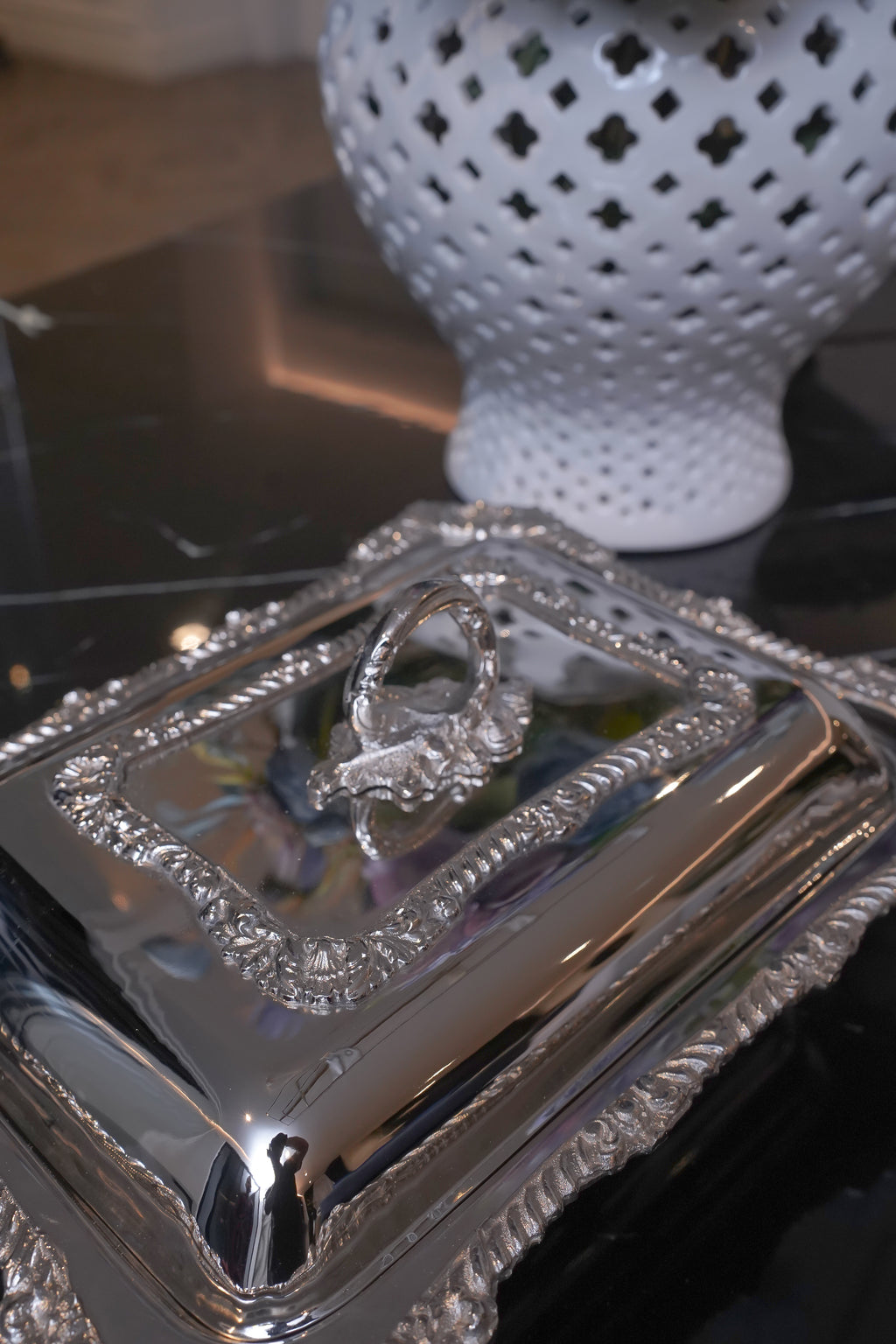 Velora Recta Serving Dish