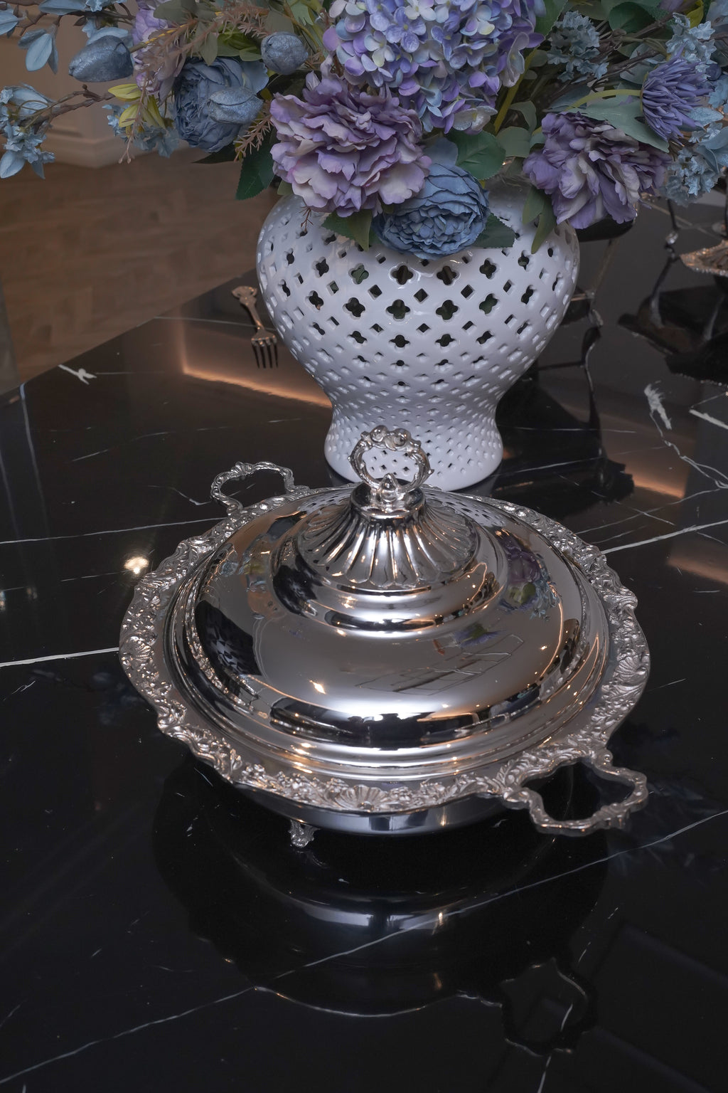 Elysian Round Silver Serving Dish