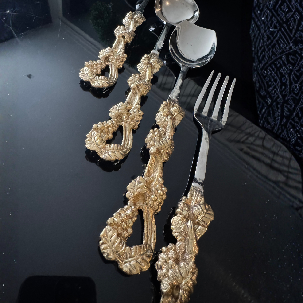 Royal Vine Gold Serving Set