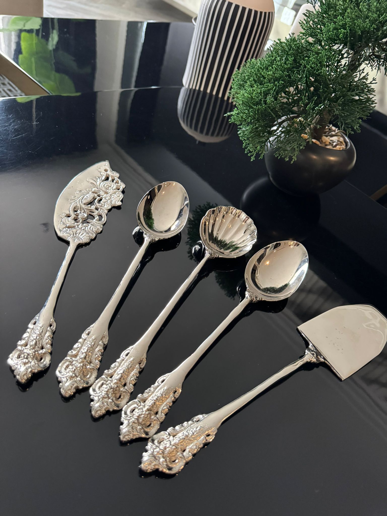Royal Baroque 5-Piece Silver Serving Set